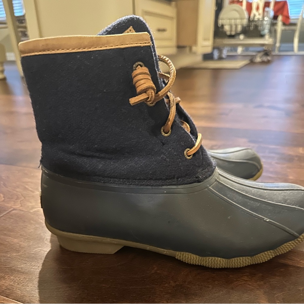 Sperry Navy and Tan Duck Boots